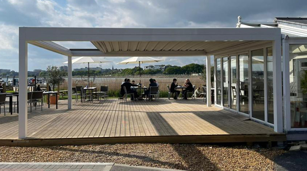 Louvre Pod Cafe Poole