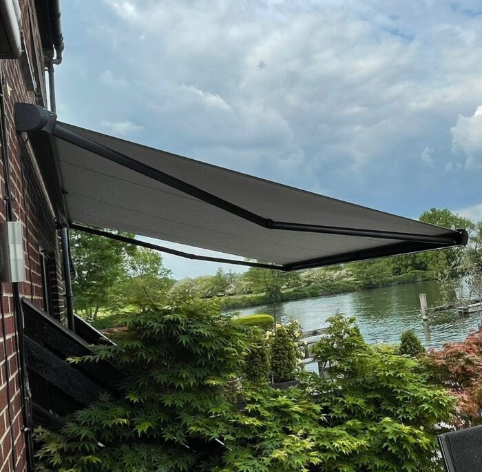 Umbra metal awning