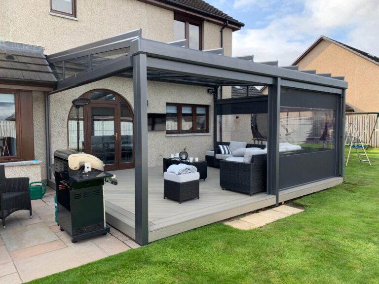 medium glass roof pergola in anthracite