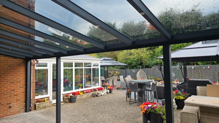 large anthracite veranda with glass roof
